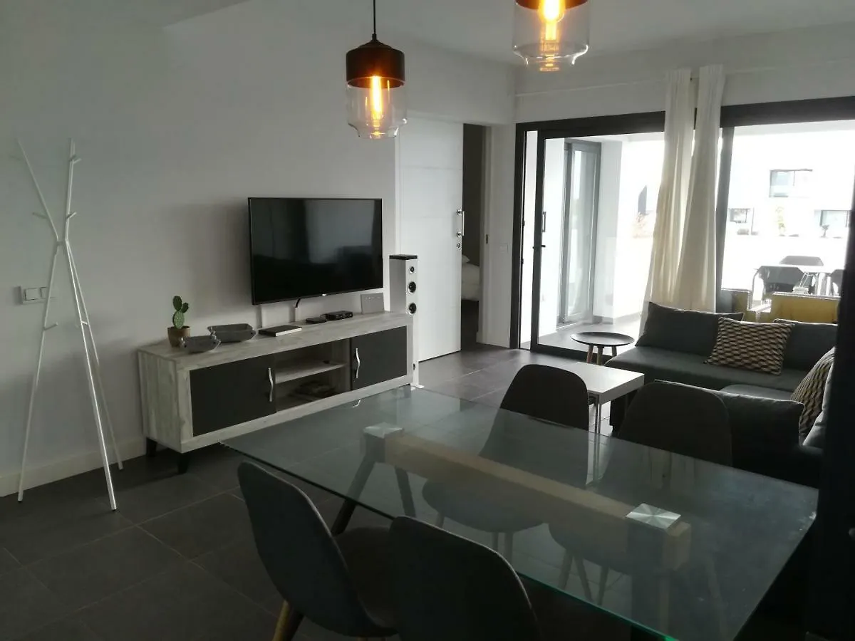 Marta & Lorenzo Apartment. Fuerteventura La Oliva