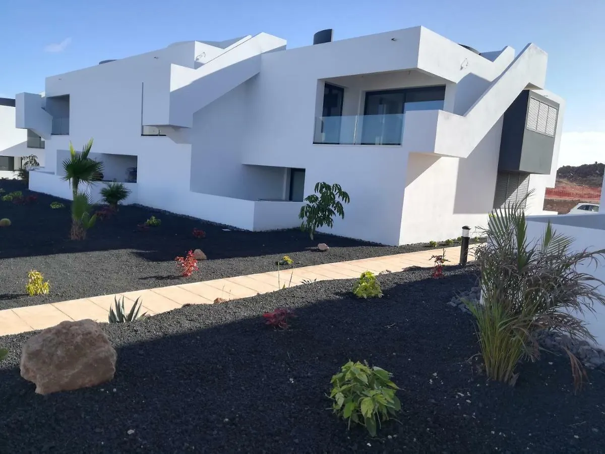 Marta & Lorenzo Apartment. Fuerteventura La Oliva